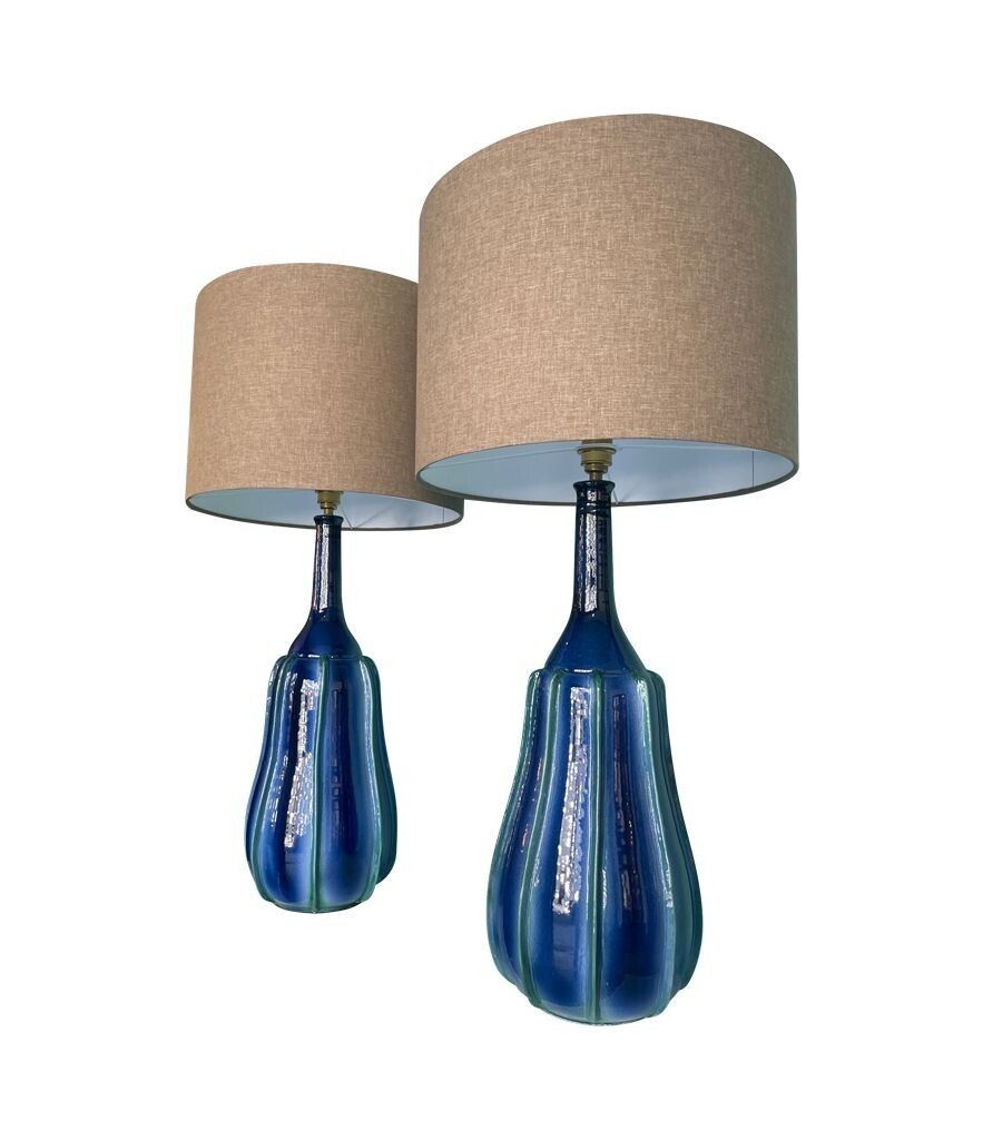 photo vinterior A Stunning Large Pair Of 1980s Italian Blue And Green Ceramic Lamps With Bespoke Linen Shades