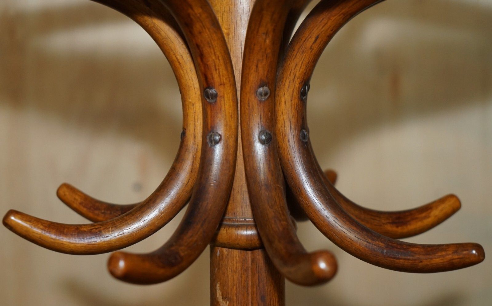 photo furniture Huge Circa 1900's Thonet Revolving Bentwood Hat Coat & Scarf Floor Standing Rack