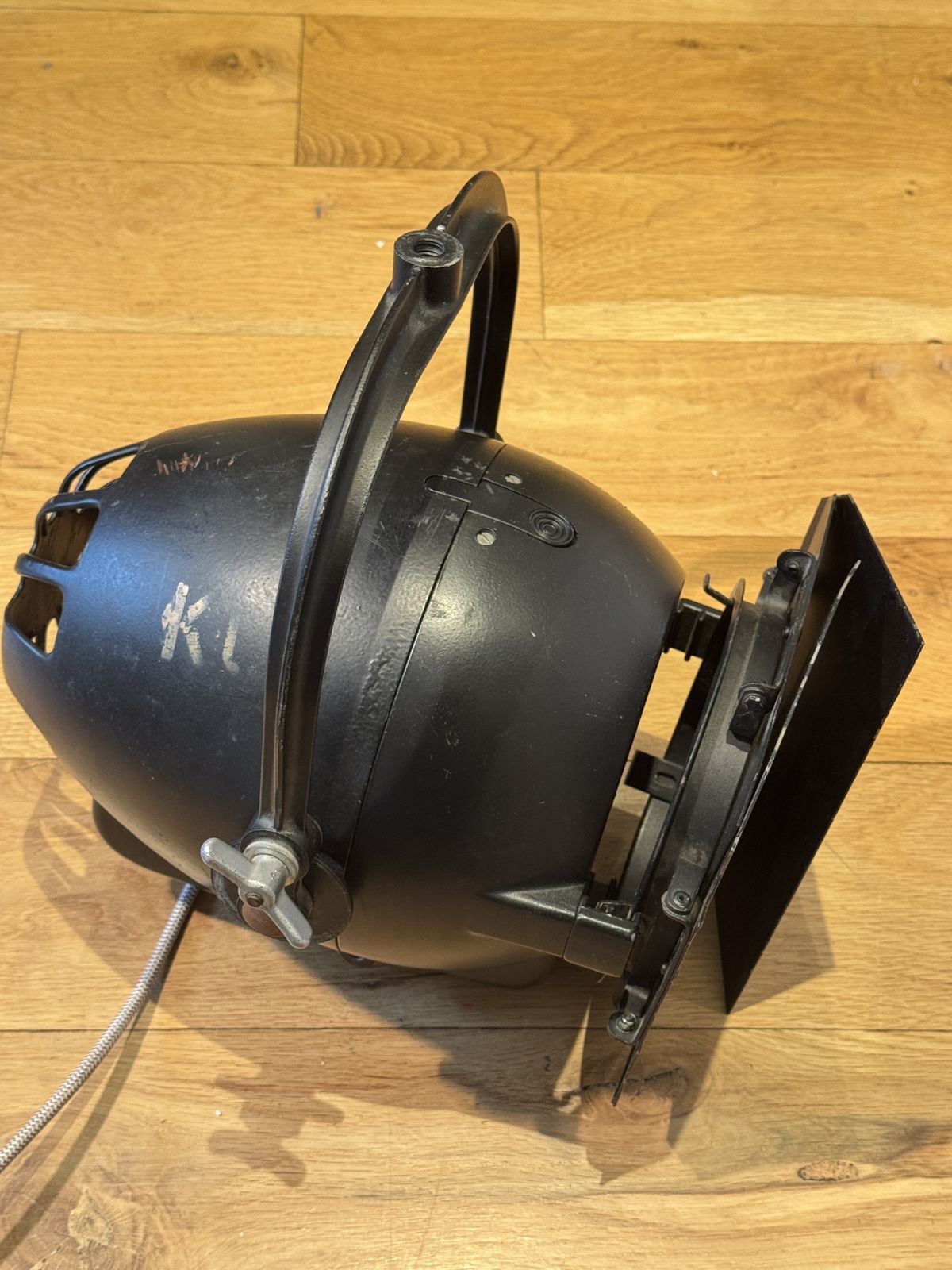 Renovated Strand Electric Patt 123 Fresnel Theatre Light, Rewired For E27 Bulb photo furniture