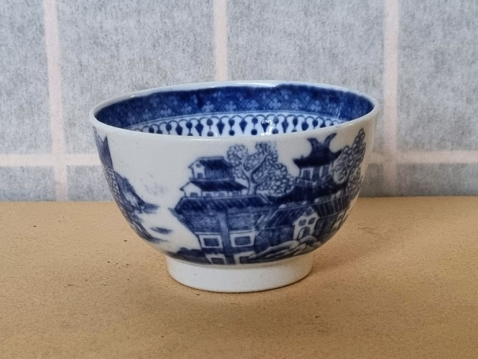 Georgian Tea Bowl | 18th Century English Blue White | Chinoiserie Pagoda Pattern | British Antique Porcelain photo 69.0