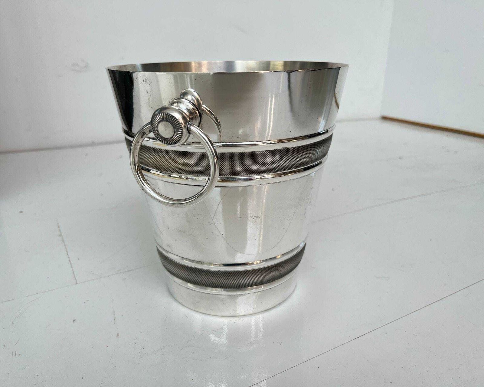 Verzilverde Champagnekoeler | 1 Stuk | Maaswerk Decoraties En Handvatten photo vinterior