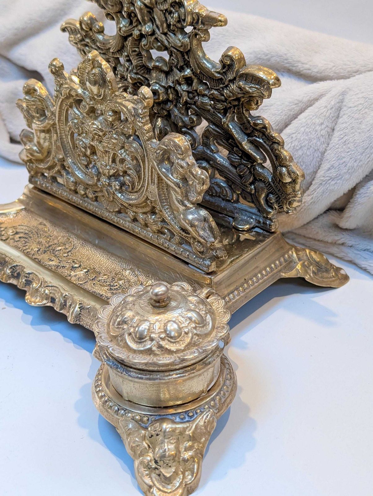 Wonderful Antique Putti Cherub Rococo French Art Nouveau Double Solid Brass Inkwell, Letter Holder. photo for sale