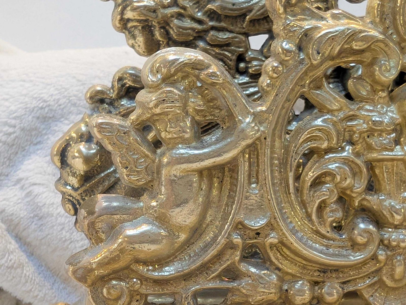 Wonderful Antique Putti Cherub Rococo French Art Nouveau Double Solid Brass Inkwell, Letter Holder. photo vinterior