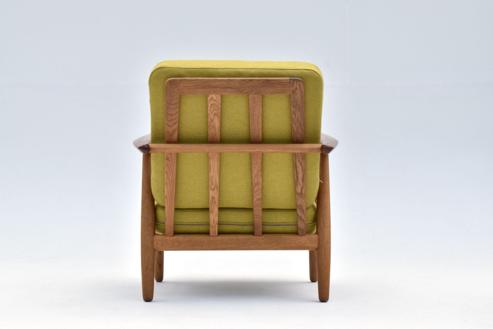 3650.0 Hans Wegner Ge240 Oak & Teak Cigar Chair For Getama photo