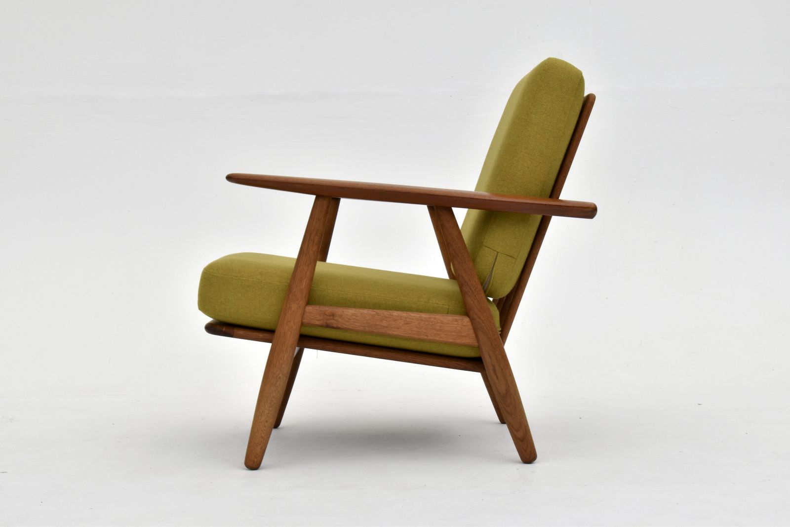 Hans Wegner Ge240 Oak & Teak Cigar Chair For Getama photo 3650.0