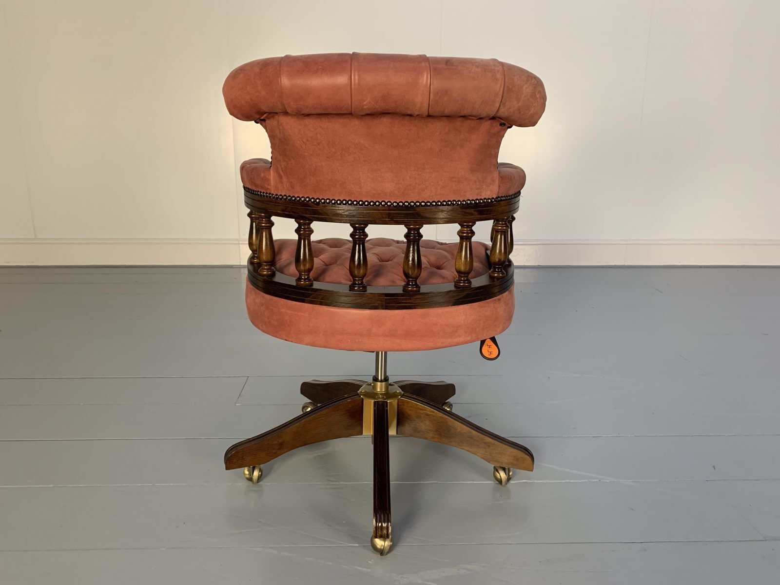 George Smith “Captain’s” Swivel Office Chair Armchair – In Pink Leather photo furniture