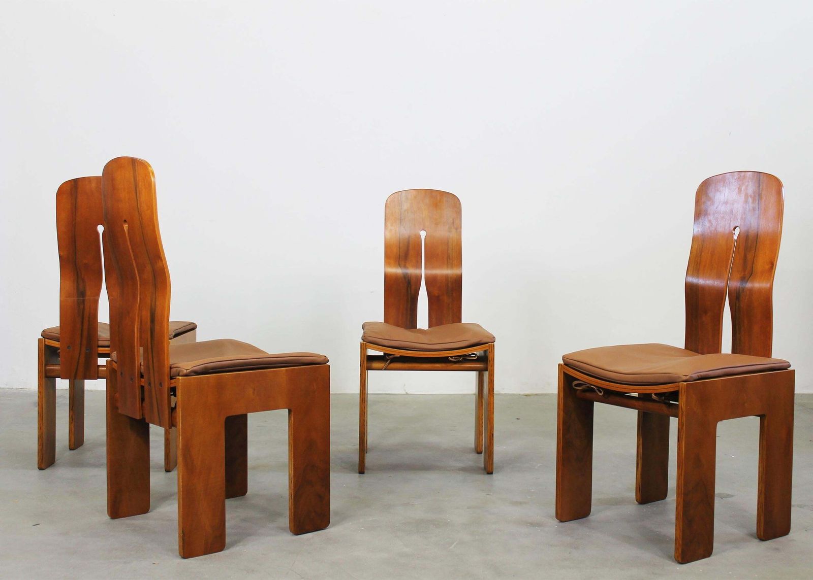 Carlo Scarpa Set Of Four 1934 756 In Wood With Leather Cushion By Bernini 1977 photo 8537.0