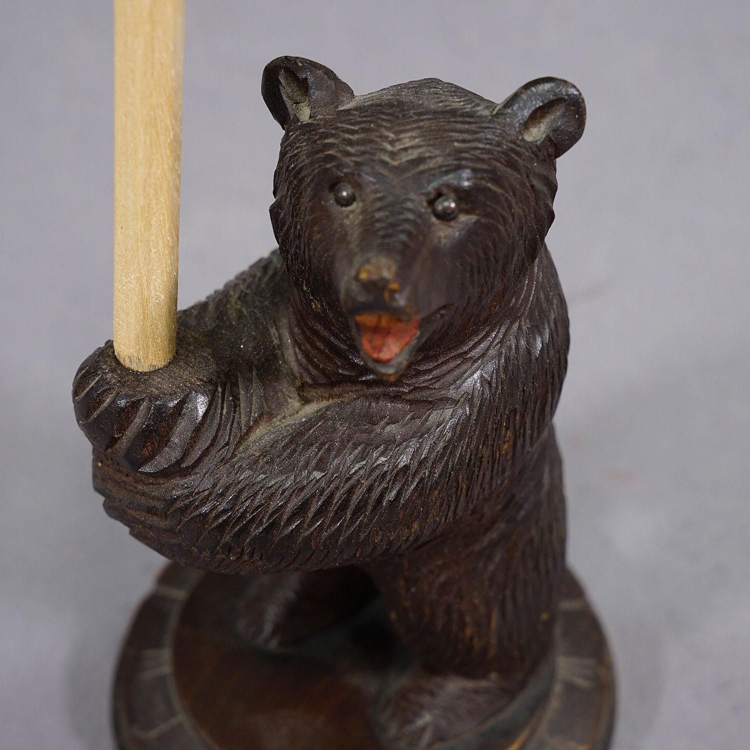 A Wooden Carved Black Forest Pen Holder With Bear Ca. 1930 photo vinterior