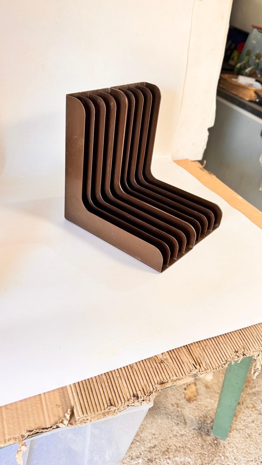 Pair Of 1970s French Plastic Shelves, Brown, With Curved Design  Brown Olor photo for sale