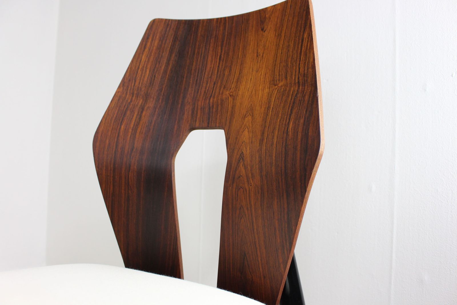 Set 6 1950’s Meredew Gio Ponti Style Dining Chairs photo 2400.0