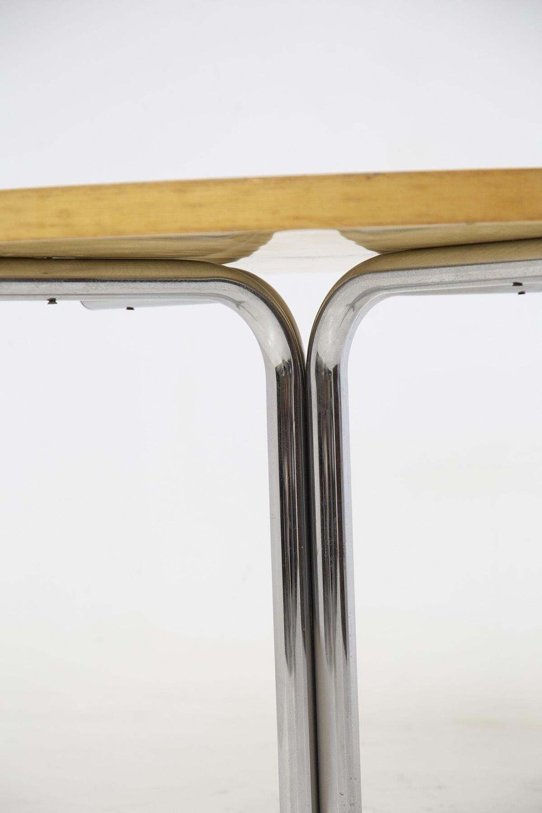 photo furniture Italian Round Table By Gae Aulenti Attr. For Elam In Steel And Wood