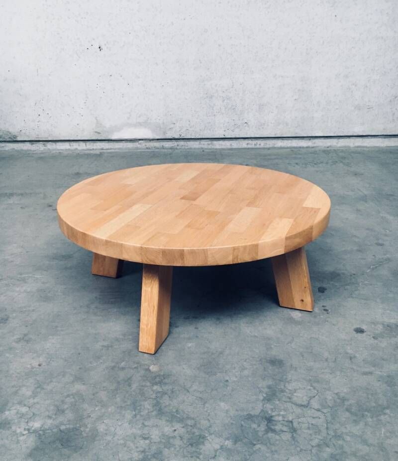 Brutalist Design Eiken Ronde Salontafel Van Meubelfabriek Oisterwijk, Nederland, Ca. Jaren 1960