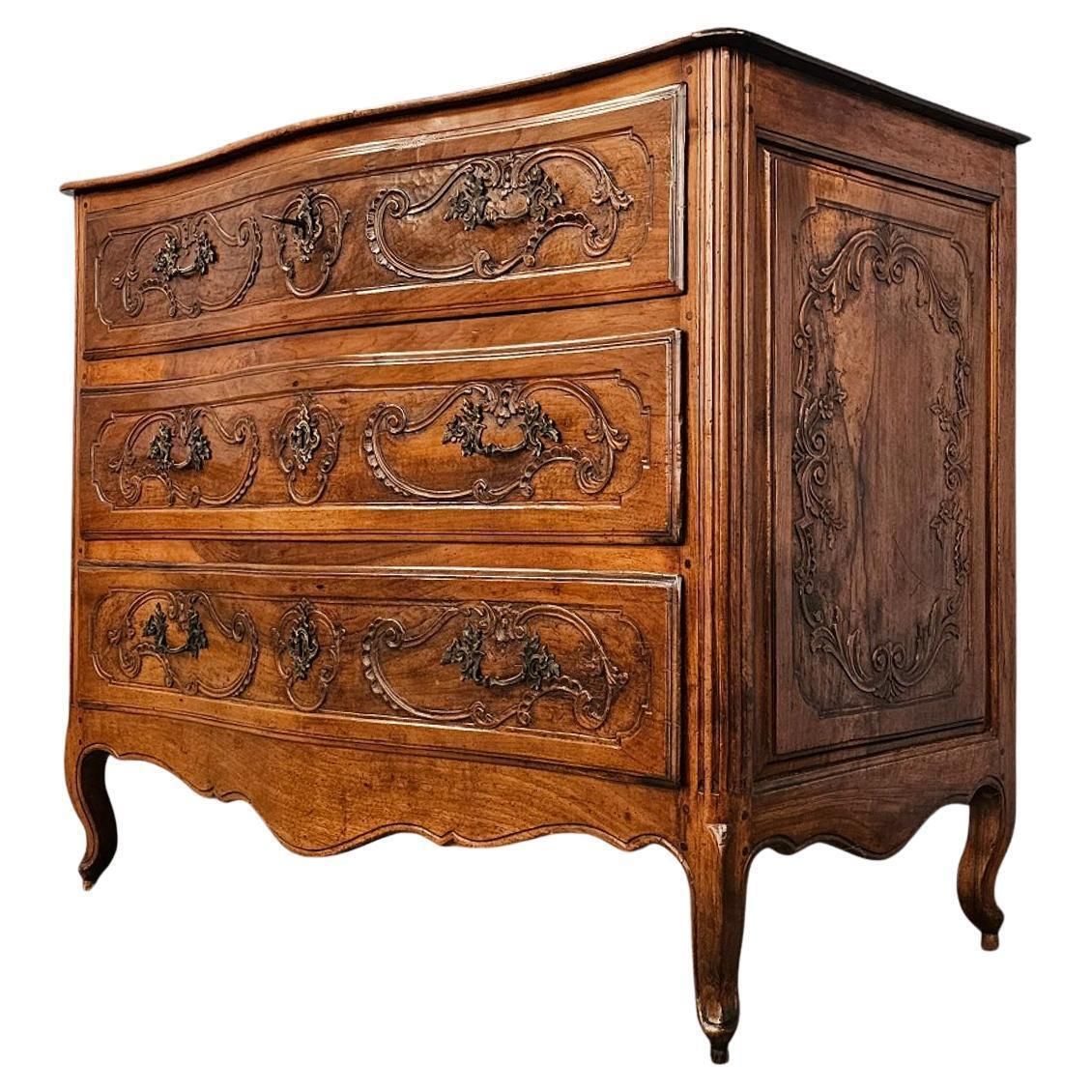 Italian Antique Luigi XV Chest Of Drawers In Solid Walnut, 1750s