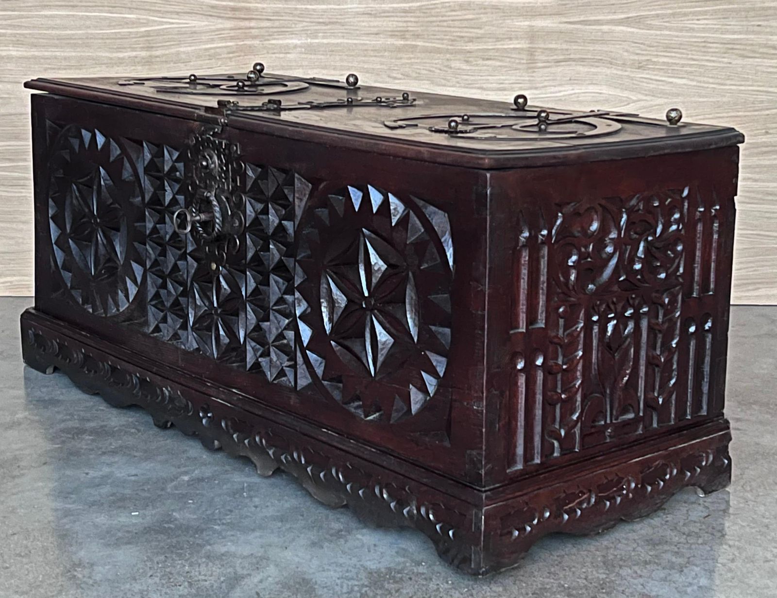 19th Century Italian Carved Cassone Trunk With Original Hardware, 1890s photo vintage