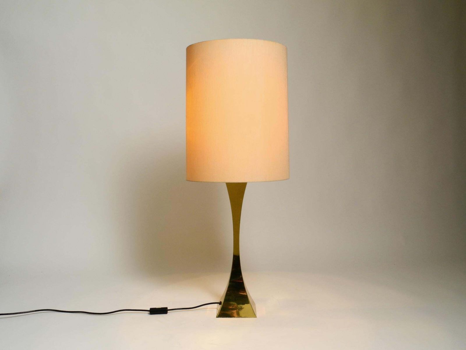 Large 70s Brass Table Lamp By Tonello And Montagna Grillo For High Society Italy photo 1546.0