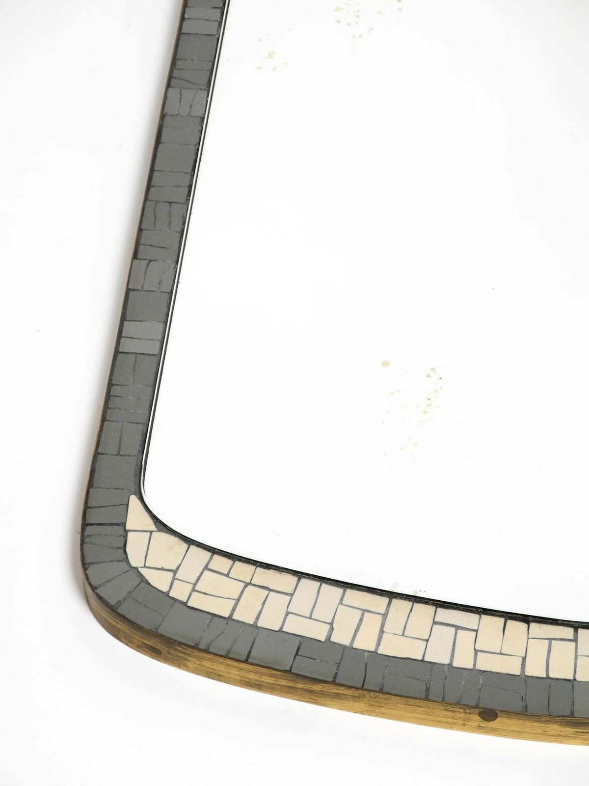 photo vintage Mid Century Mosaic Wall Mirror With Heavy Brass Frame By Münchner Zierspiegel