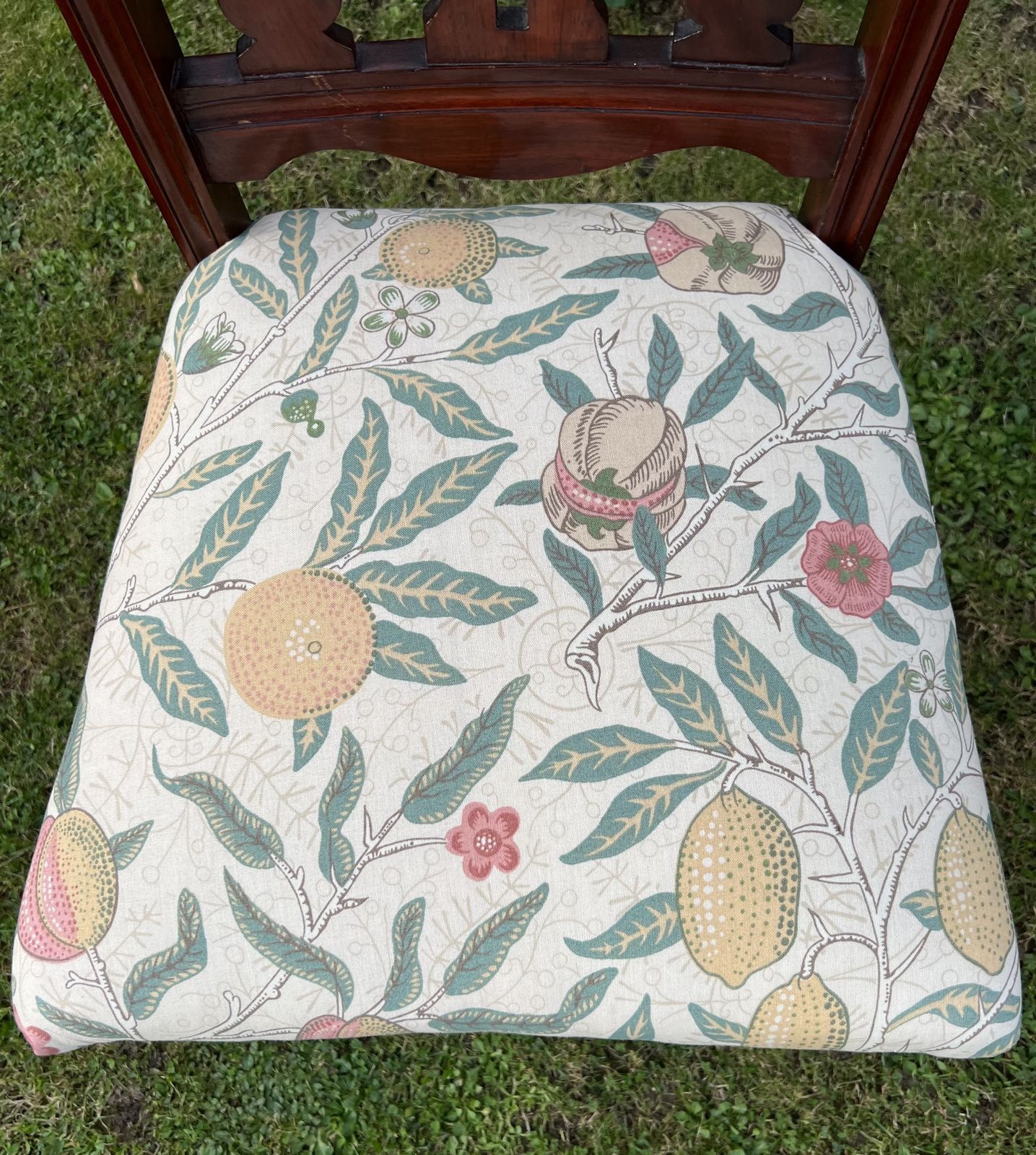 Three Early 20th Century Arts And Crafts Style Chairs Newly Upholstered In Harlequin William Morris Fabric photo vinterior