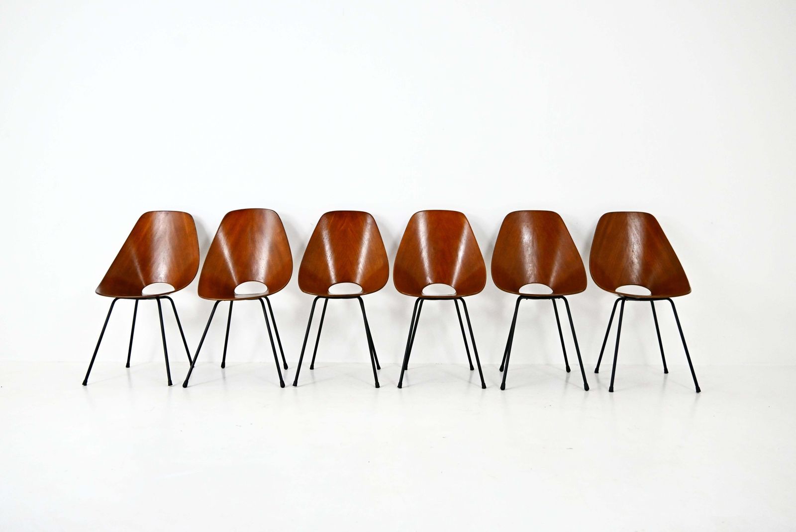 "Medea" Chairs By Vittorio Nobili For Frattelli Tagliabue, 1950s, Set Of 6 photo Furniture