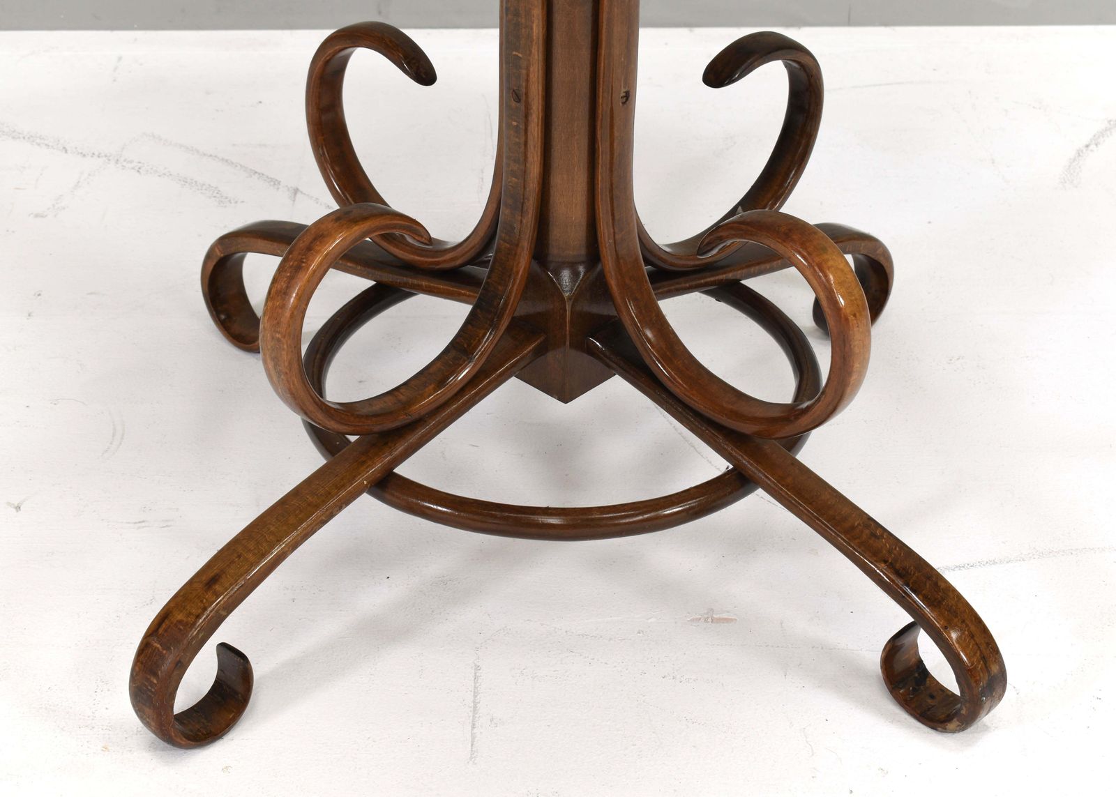 2396.0 Early Michael Thonet Bistro Dining Table In Bentwood And Cane   Austria photo