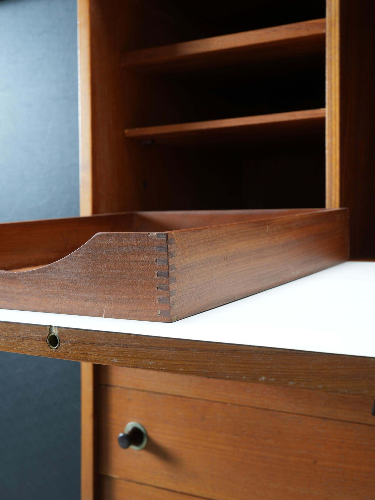 Italiaans Kabinet/Secretaire In Teak, Metaal En Zwart Laminaat, Jaren 1960. photo vintage
