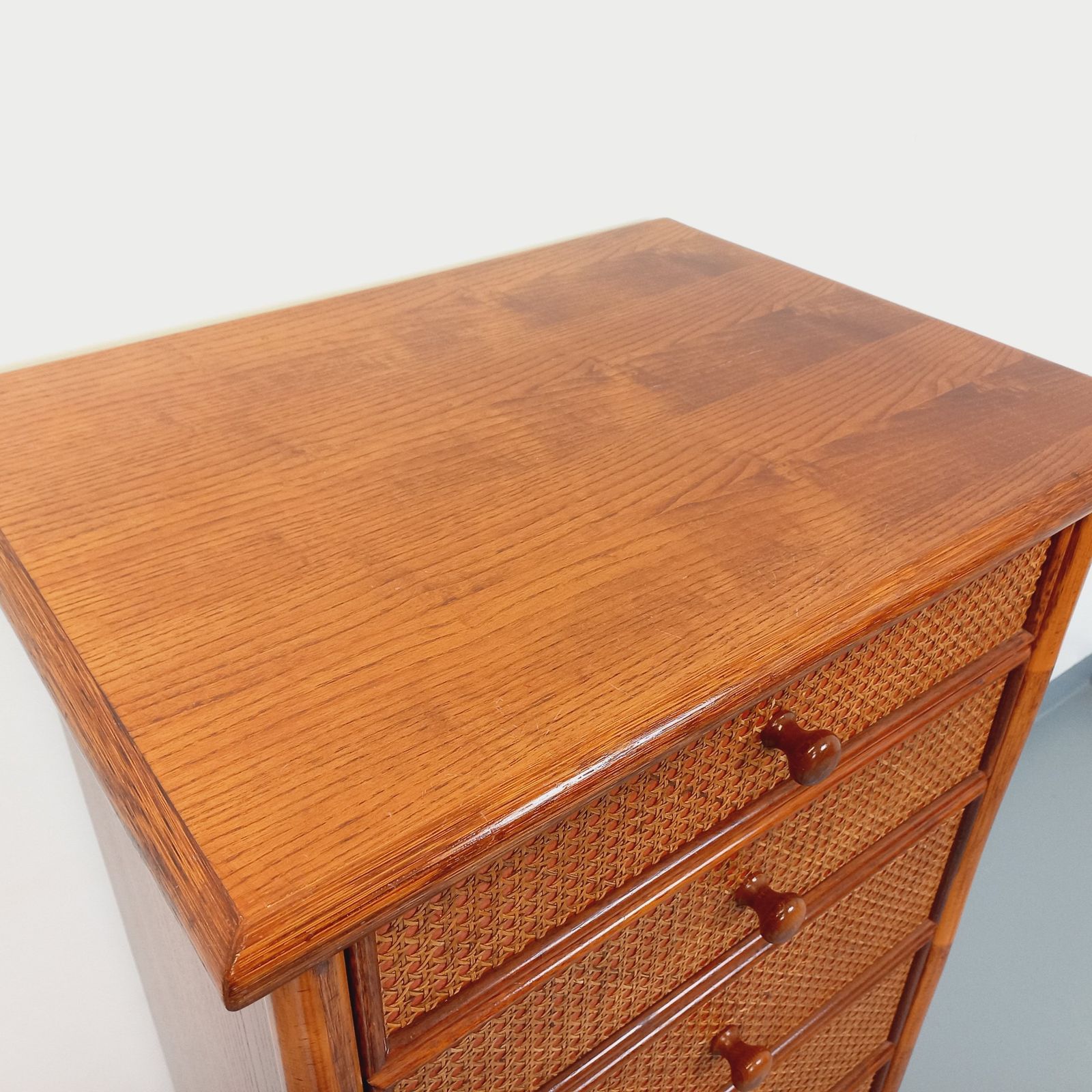 photo furniture Chest Of Drawers In Wood, Rattan And Cane