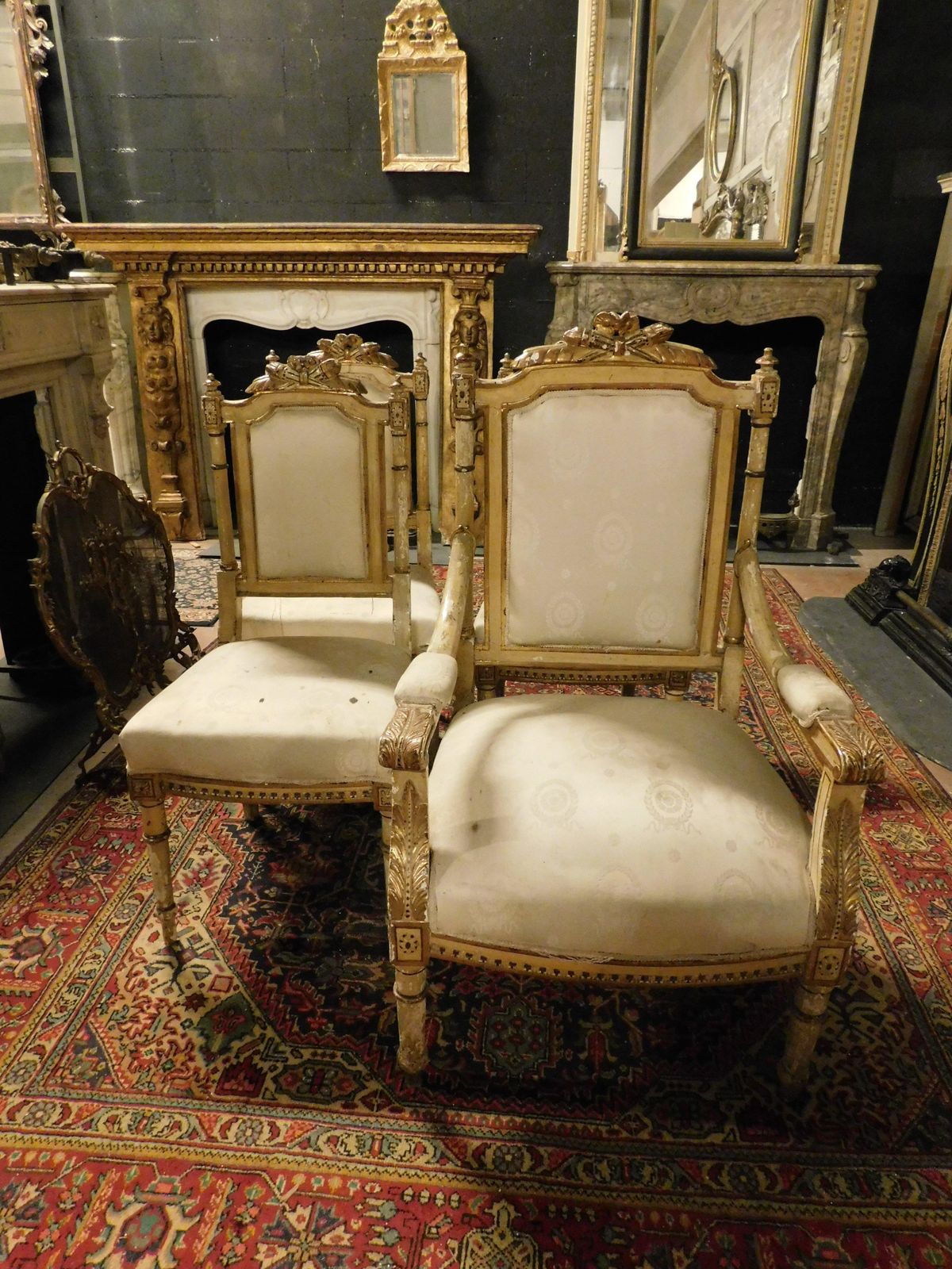 Living Room Set With 1 Armchair And 3 Carved And Gilded Chairs, Italy photo furniture