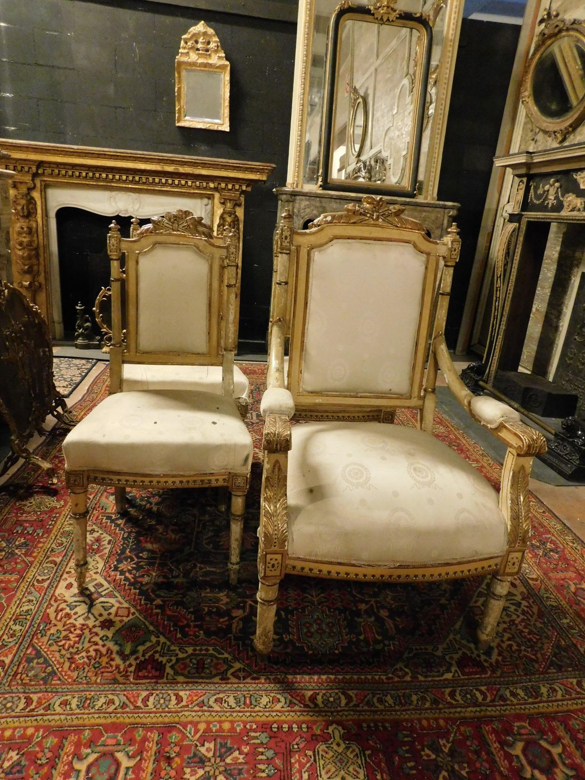 Living Room Set With 1 Armchair And 3 Carved And Gilded Chairs, Italy photo Furniture