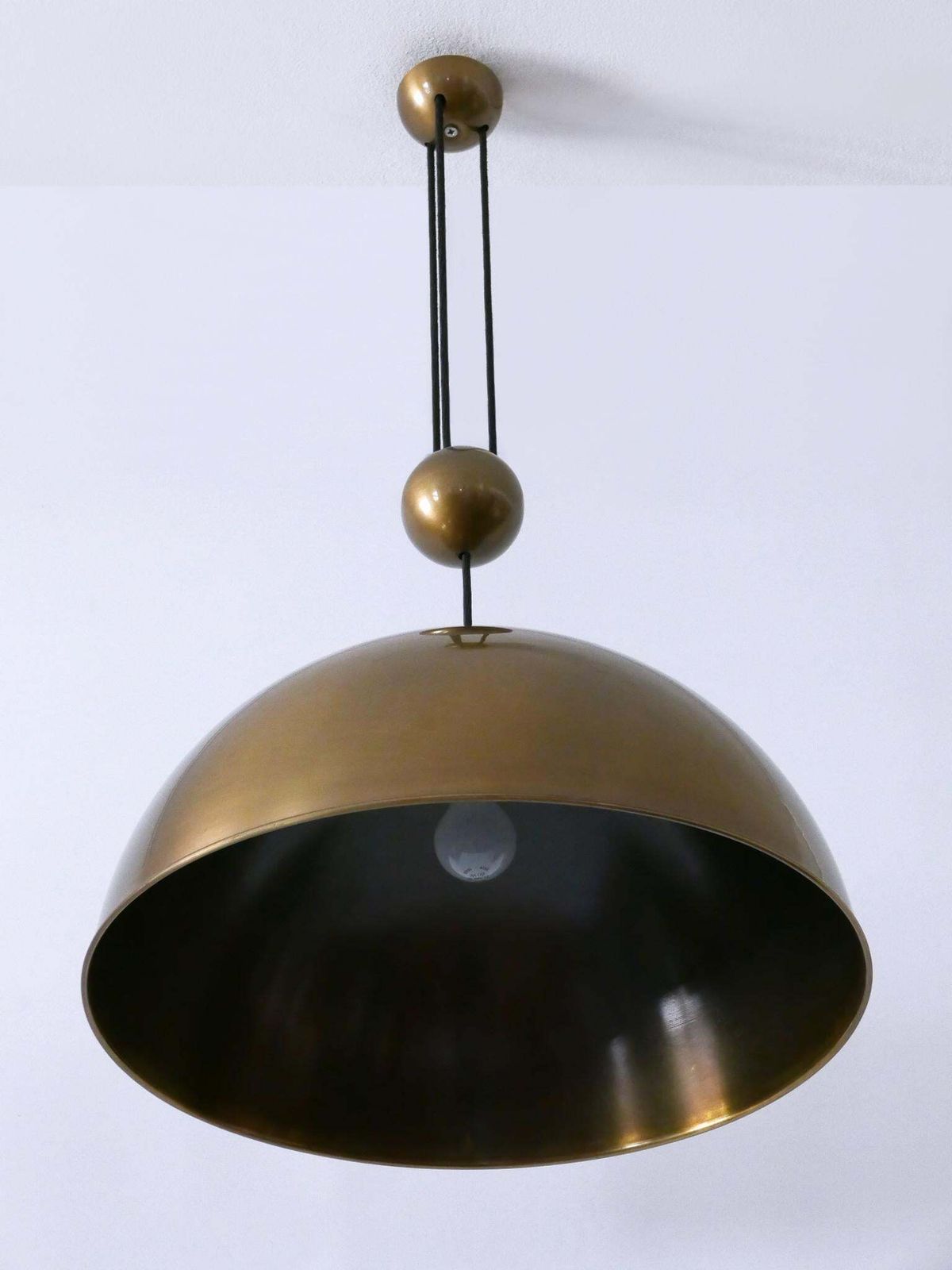 photo for sale Large & Elegant Mid Century Counterweight Brass Pendant Lamp By Florian Schulz