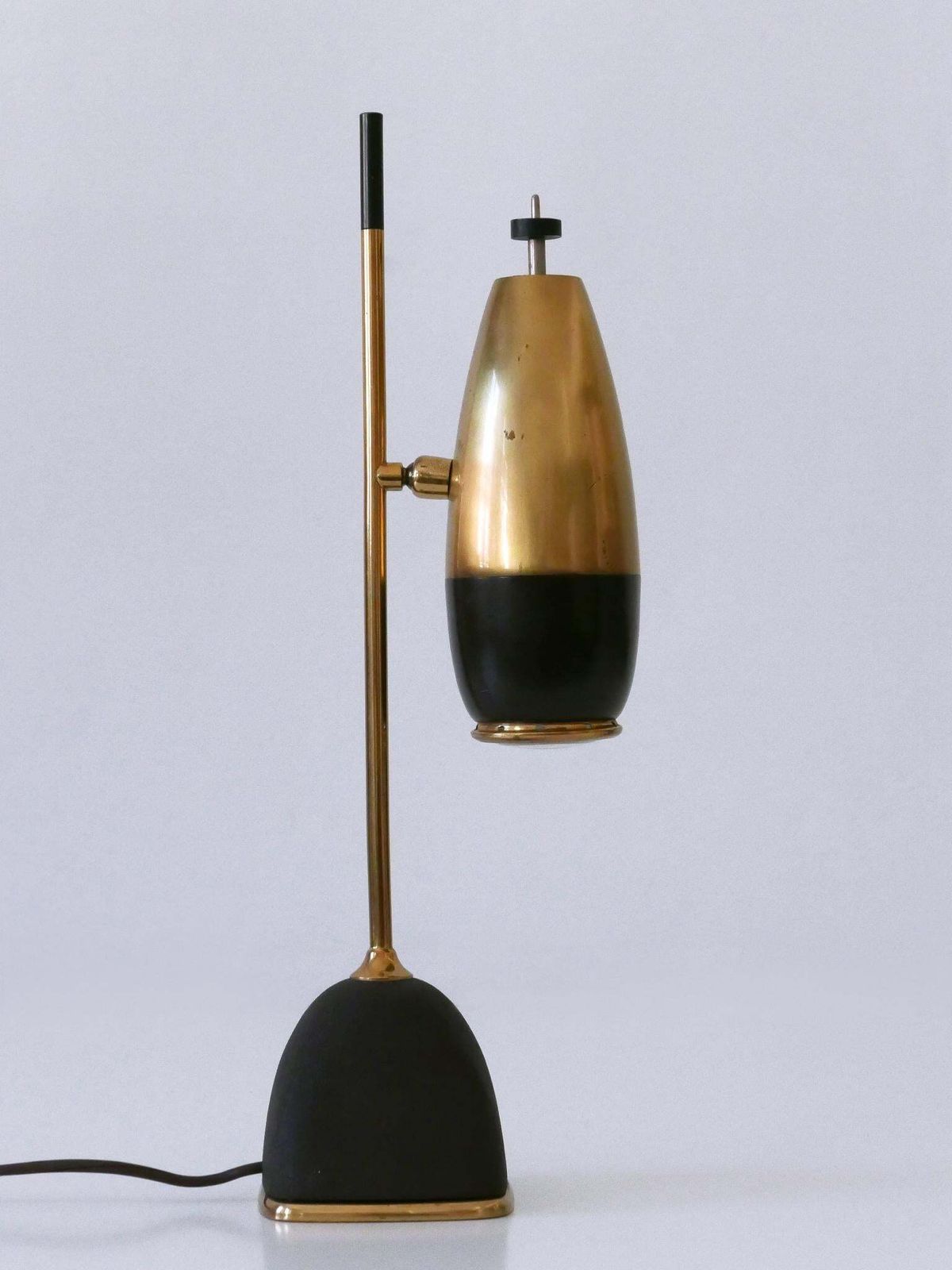 photo buy Oscar Torlasco Mid Century Modern Desk Light Mod. No '577' For Lumi Italy 1960s