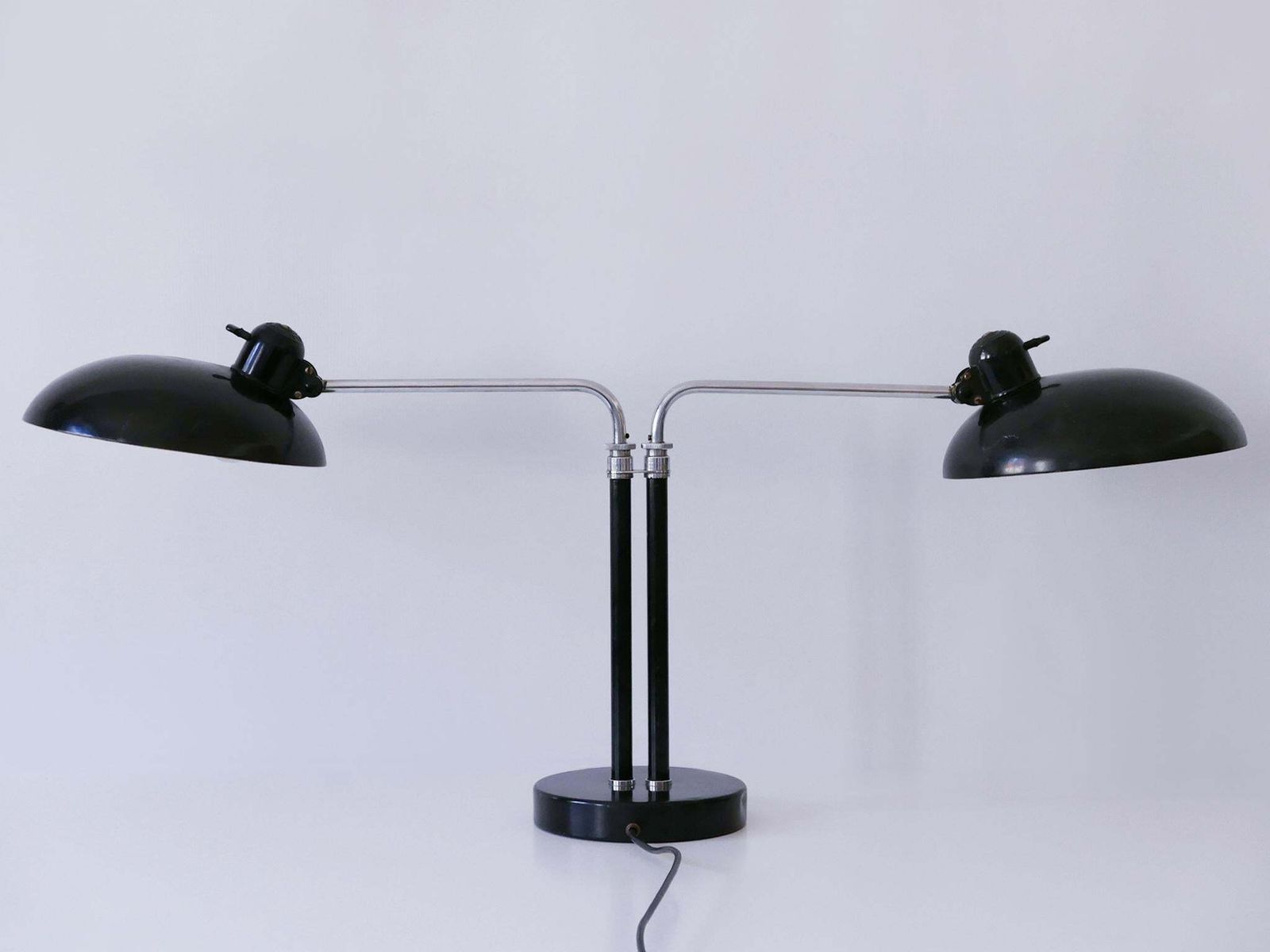 photo vintage Rare Christian Dell Two Armed Bauhaus Desk Light 6660 For Kaiser Idell 1930s