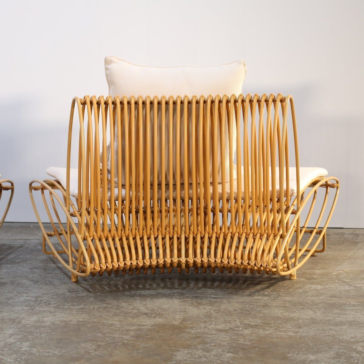 photo furniture Bonacina 1889 Ellipses Outdoor Chair Module By Giuseppe Viganò