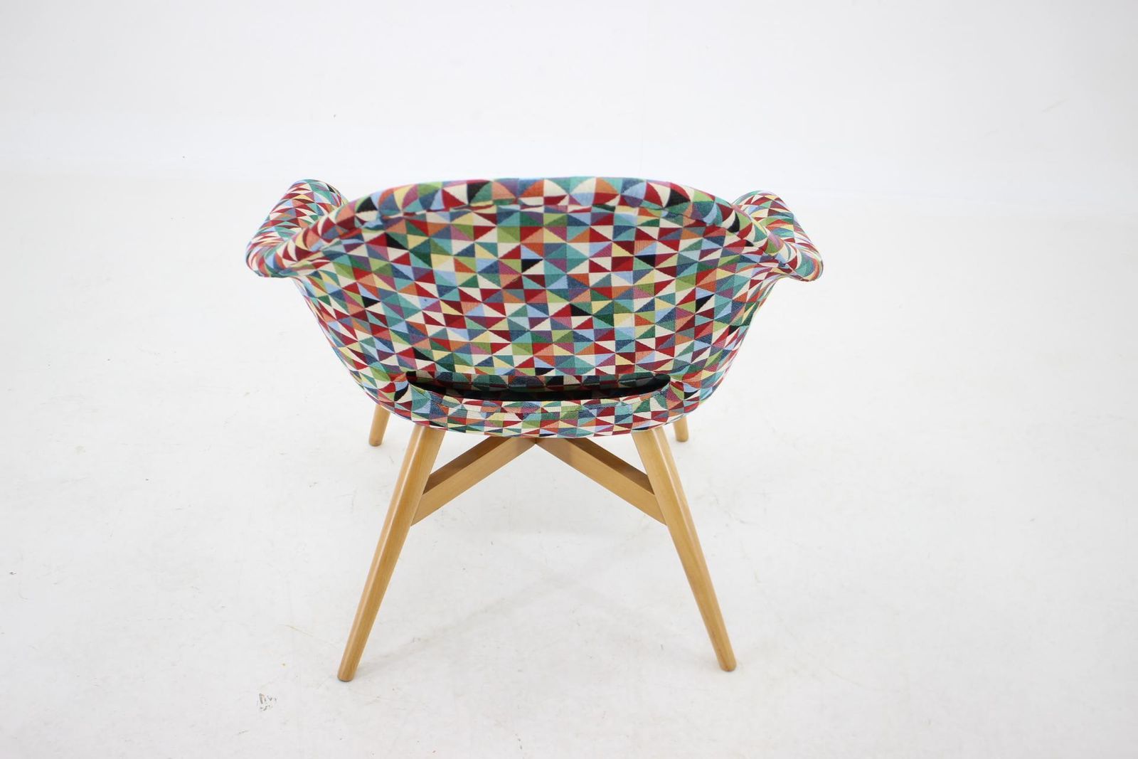 1960s Miroslav Navratil Shell Lounge Chair, Czechoslovakia photo 750.0