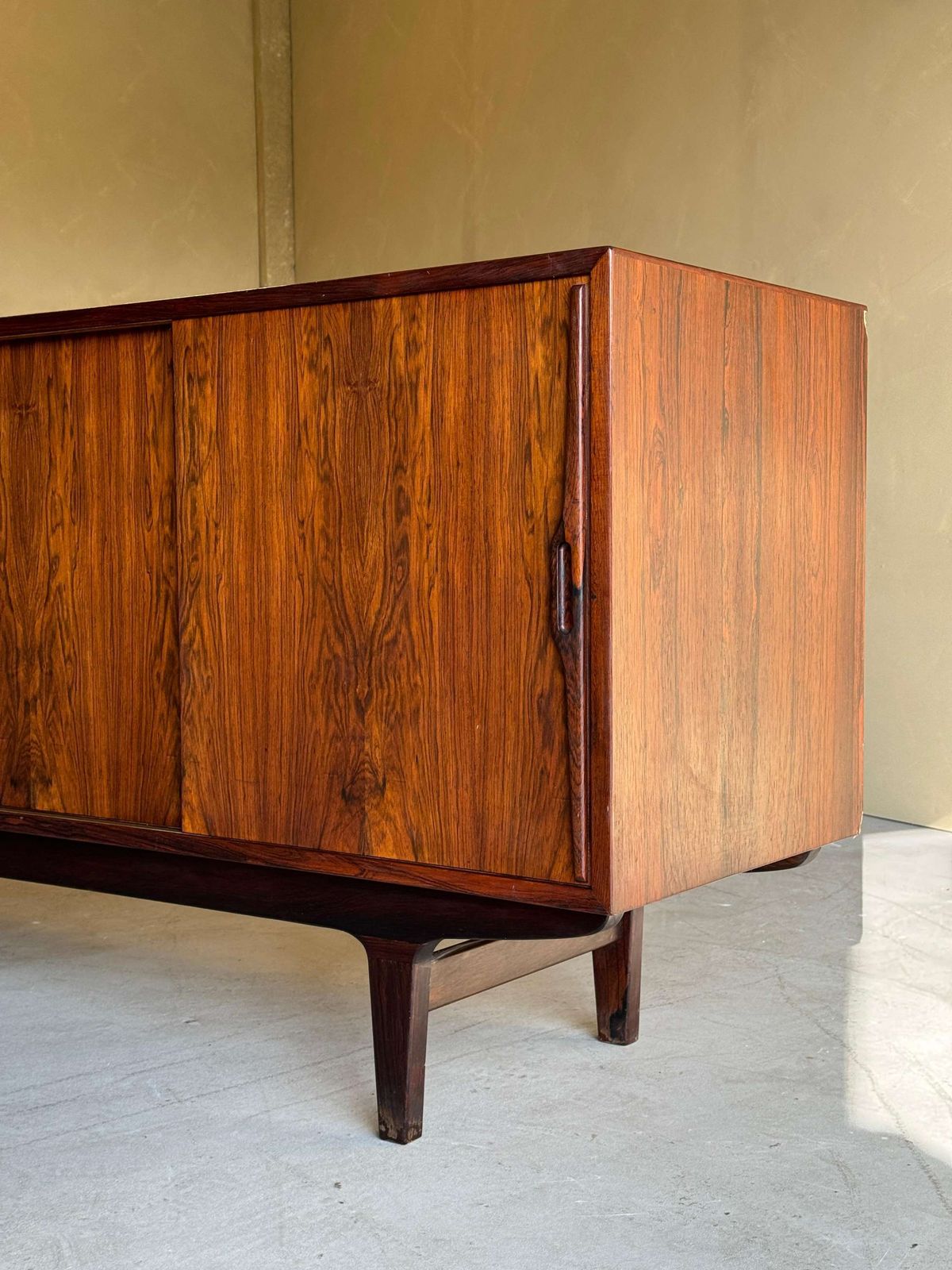 photo vinterior Deens Teakhouten Dressoir
