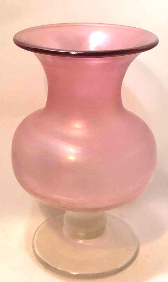 1985 Roy Wilson USA Iridized Blown Pink Art Glass Vase 8"