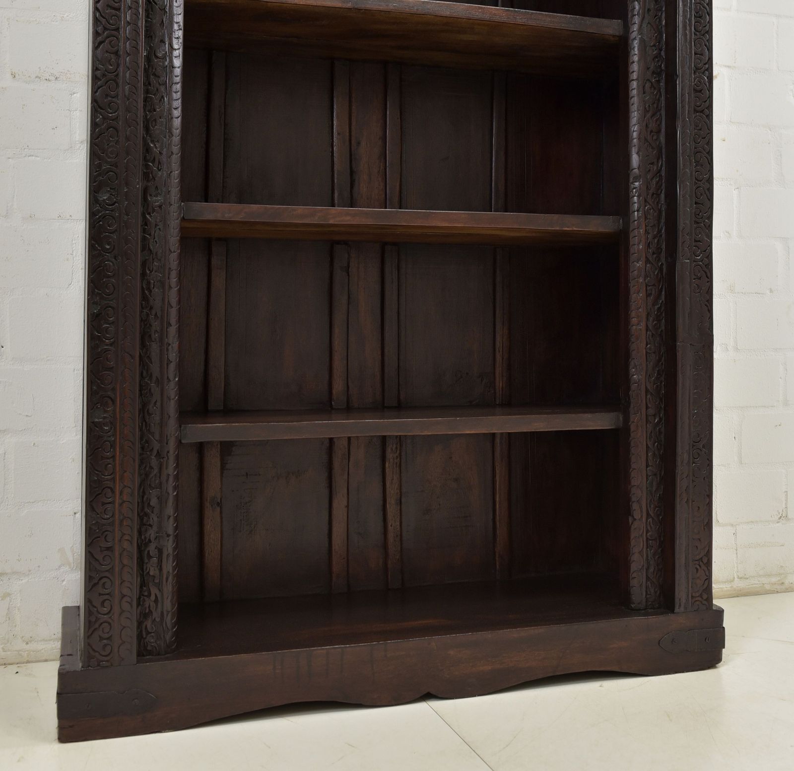 photo furniture Indian Shelf Restored Around 1840. Rajasthan Colonial Furniture Made Of Solid Teak.