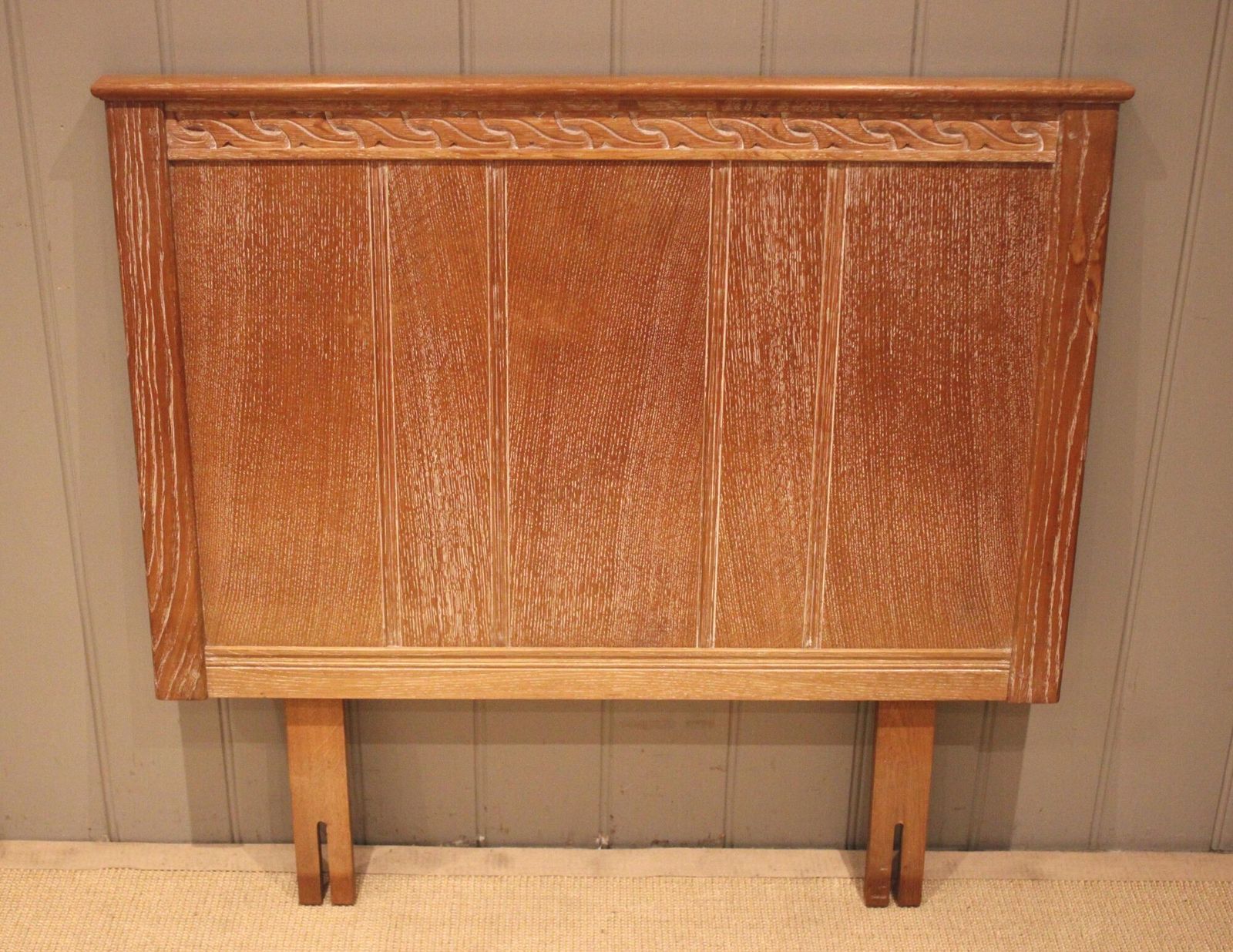 Single Limed Oak Headboard photo vinterior