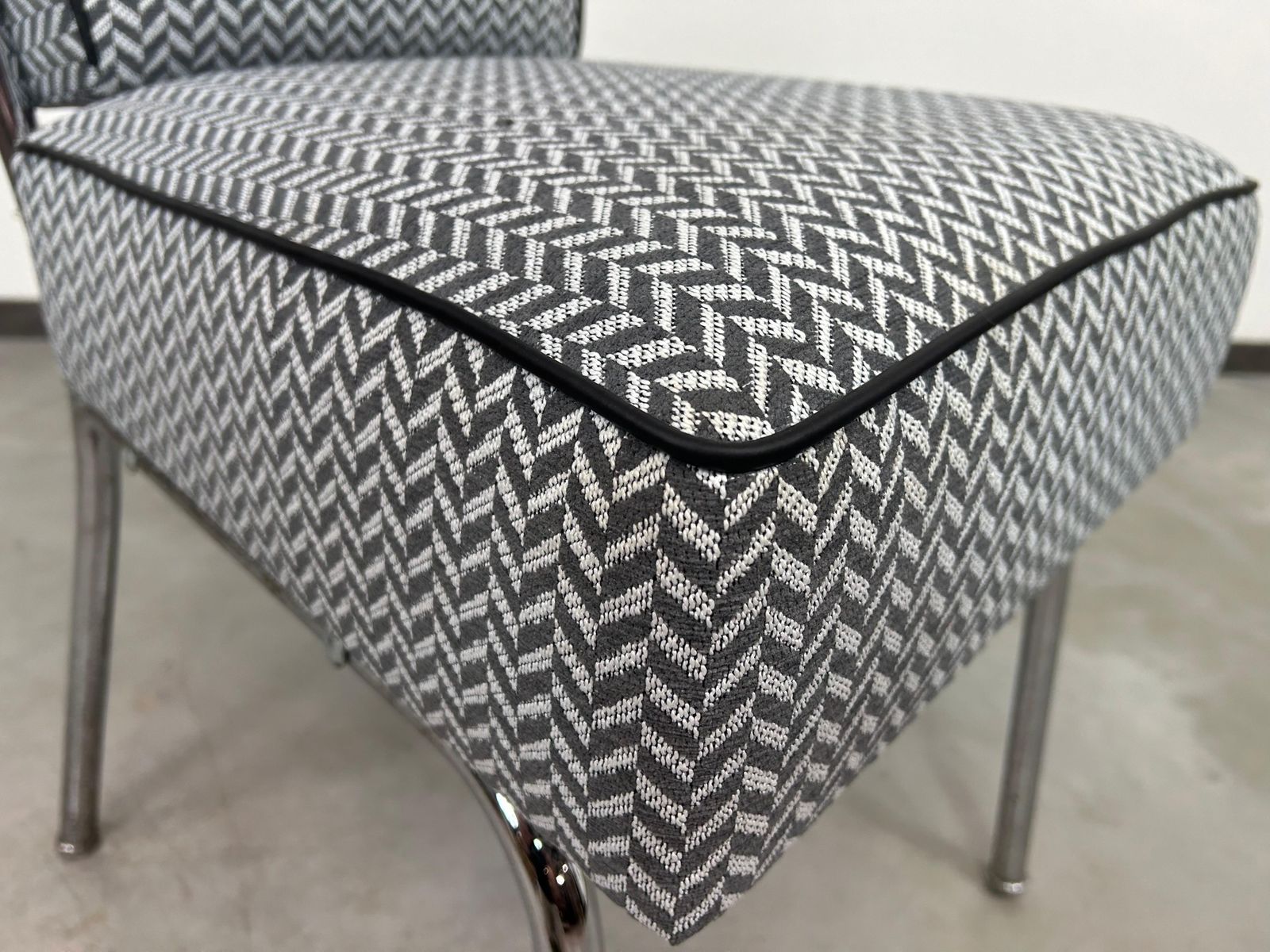 Mid Century Modern Tubular Steel Chair By Jozsef Peresztegi photo buy