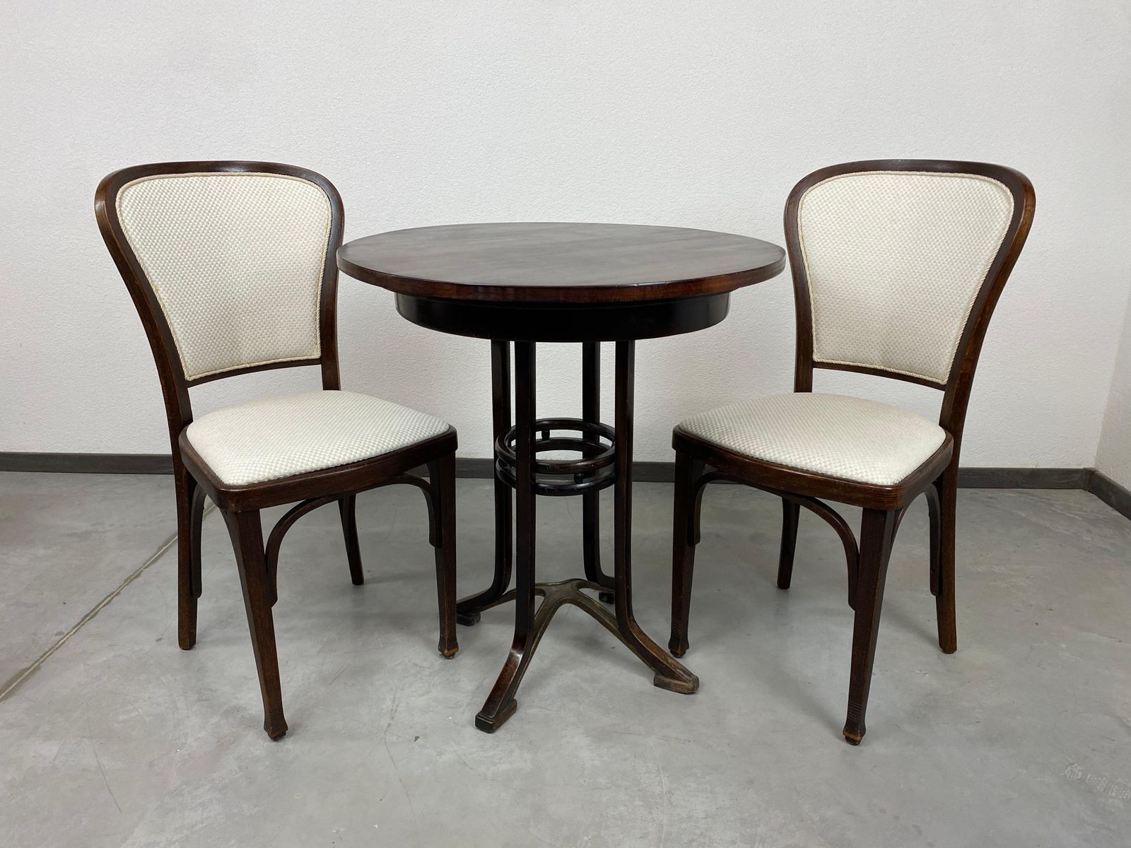 Thonet Table By Josef Hoffmann photo furniture