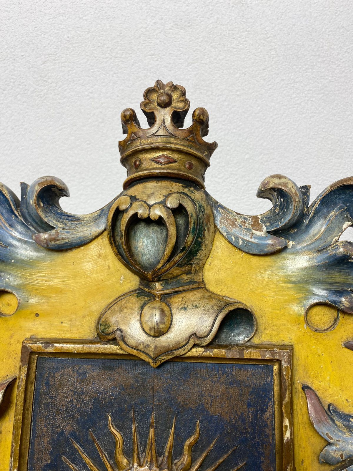 Renaissance Chair With Heraldic Emblems Of The Szontágh De Igló Et Zabar Family photo vintage