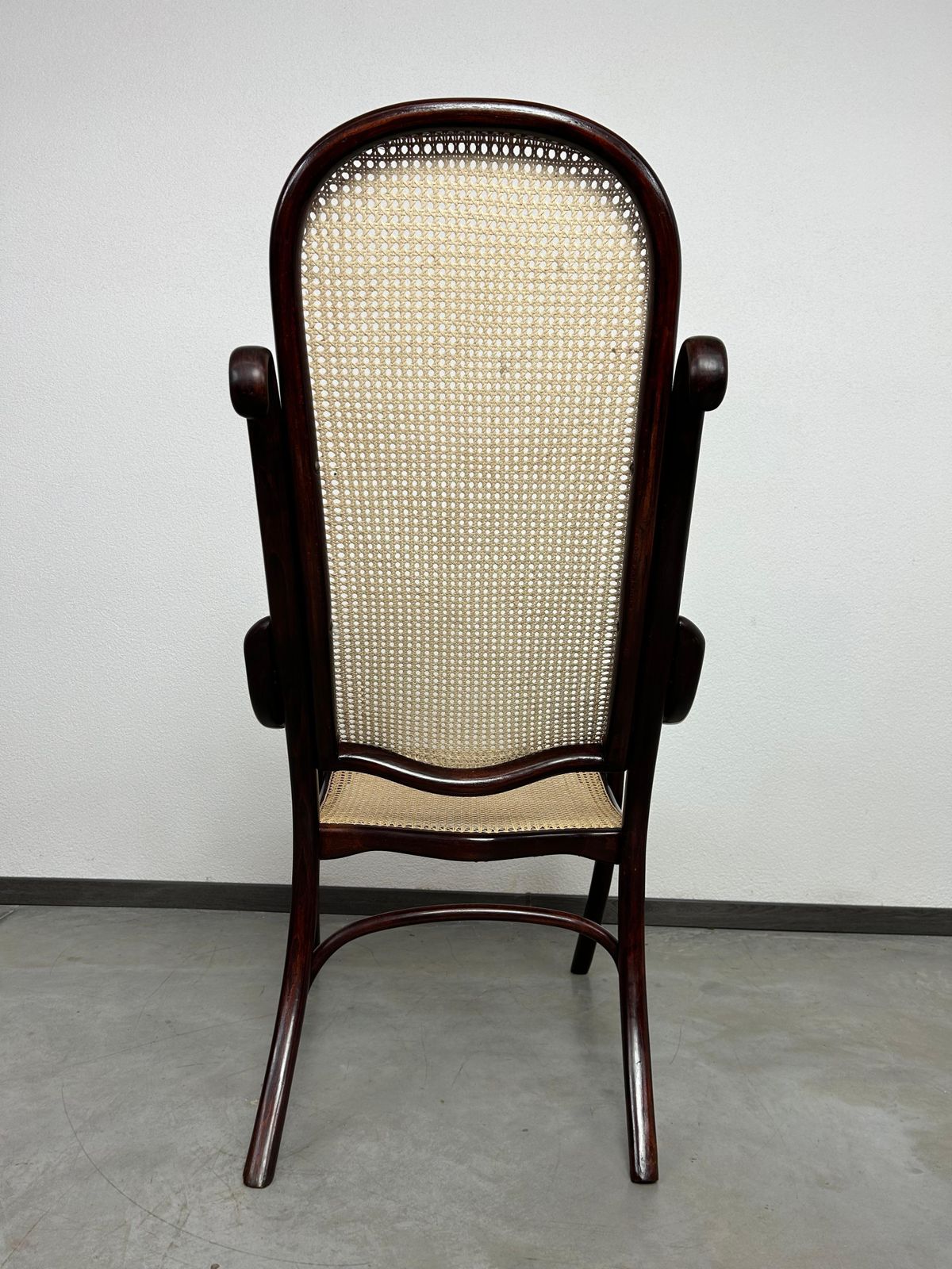 photo furniture Very Rare Folding Easy Chair No.1 By Thonet