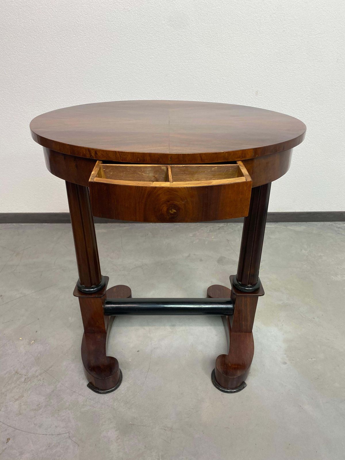 19th Century Biedermeier Side Table photo 1882.0