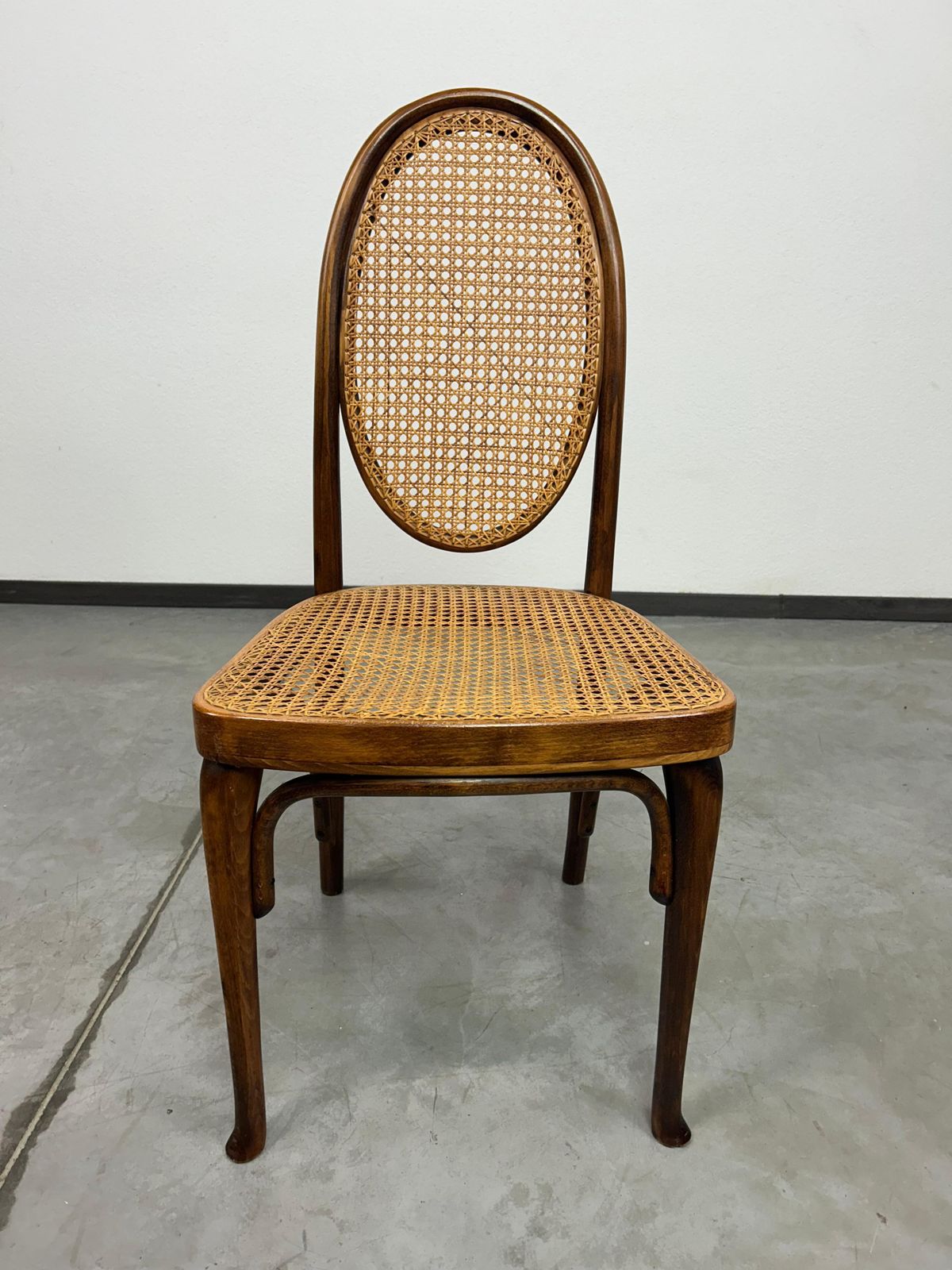 Thonet Chairs No.567 By Otto Prutscher For Café Heinrichshof photo 586.0