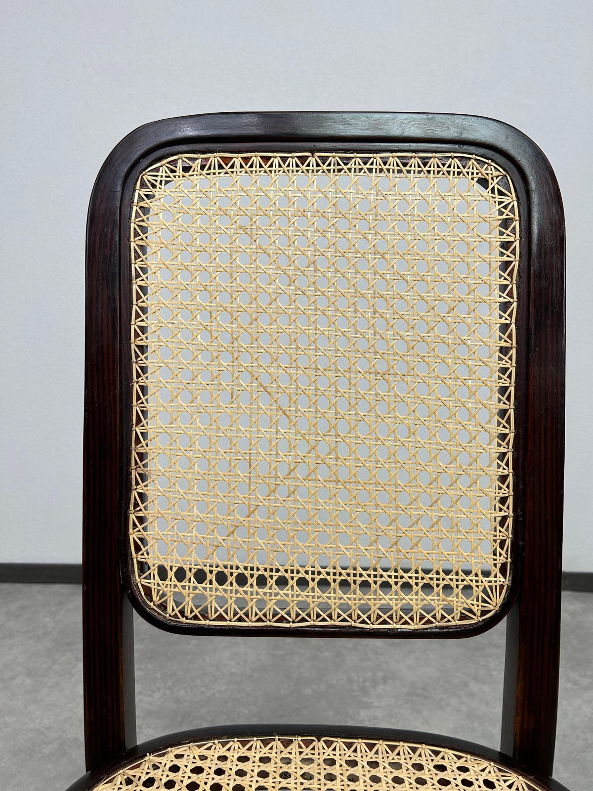 Set Of 4 Bentwood Dining Room Chairs By Thonet photo 3250.0