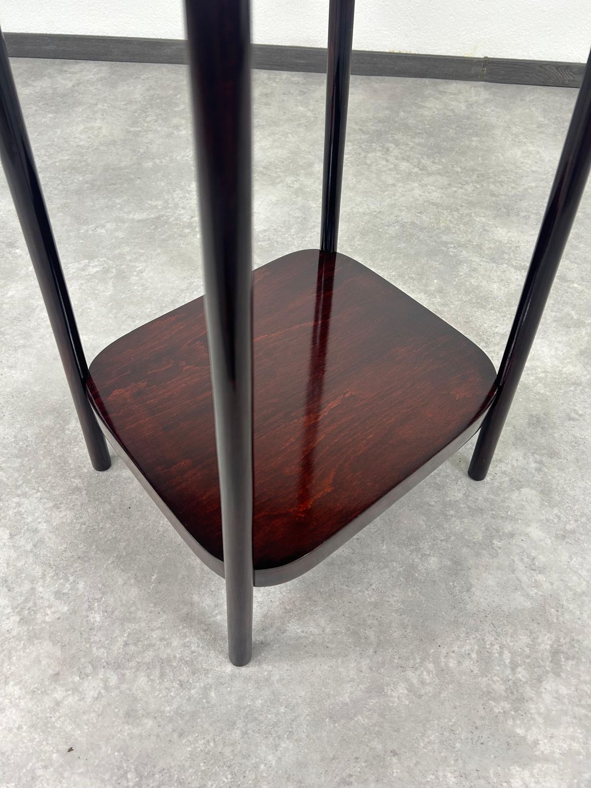 Pair Of Secession Plant Stands No.1109 By J&J Kohn photo vinterior