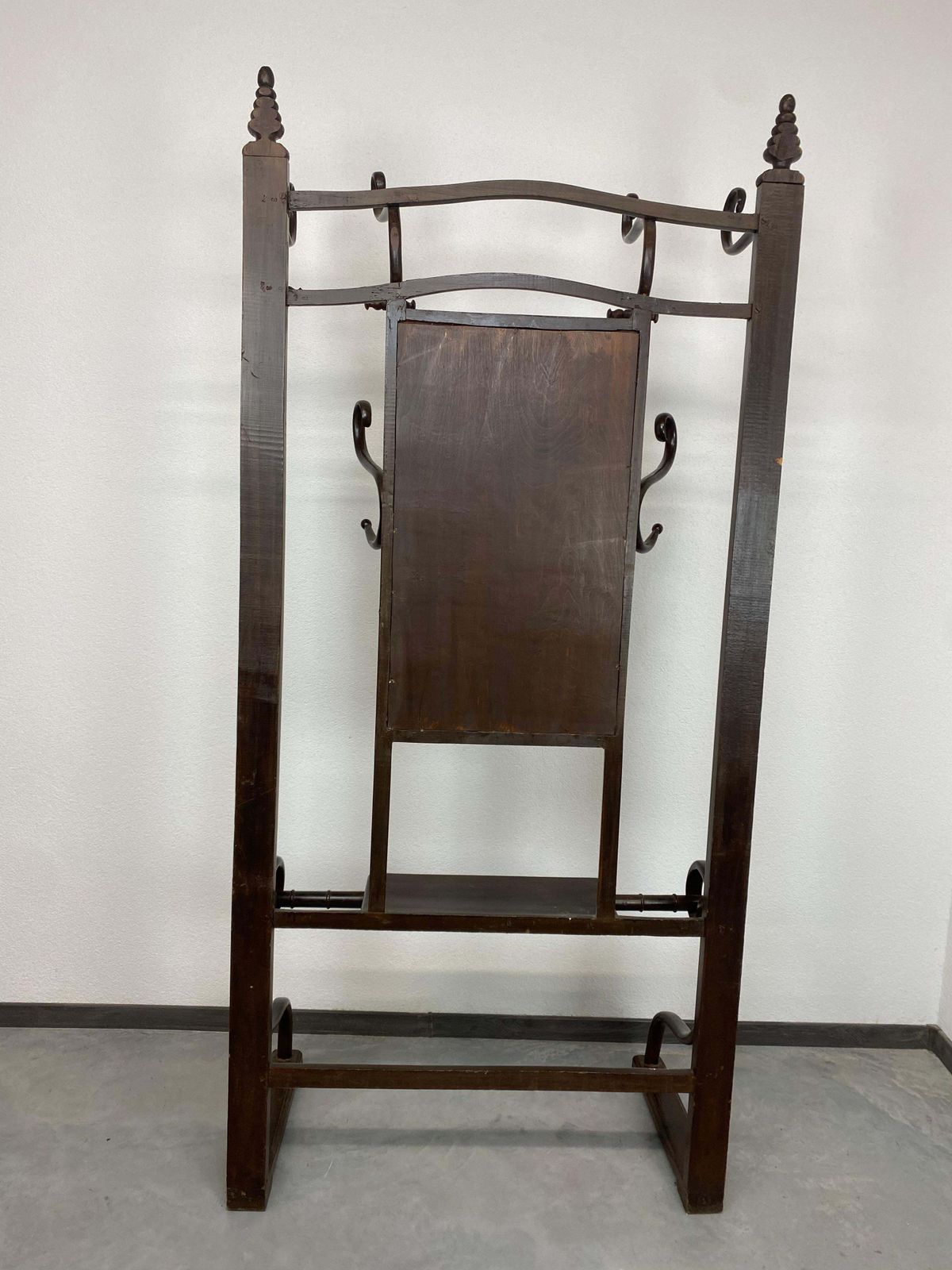 Bentwood Coat Hanger No.1082 By J&J Kohn photo furniture