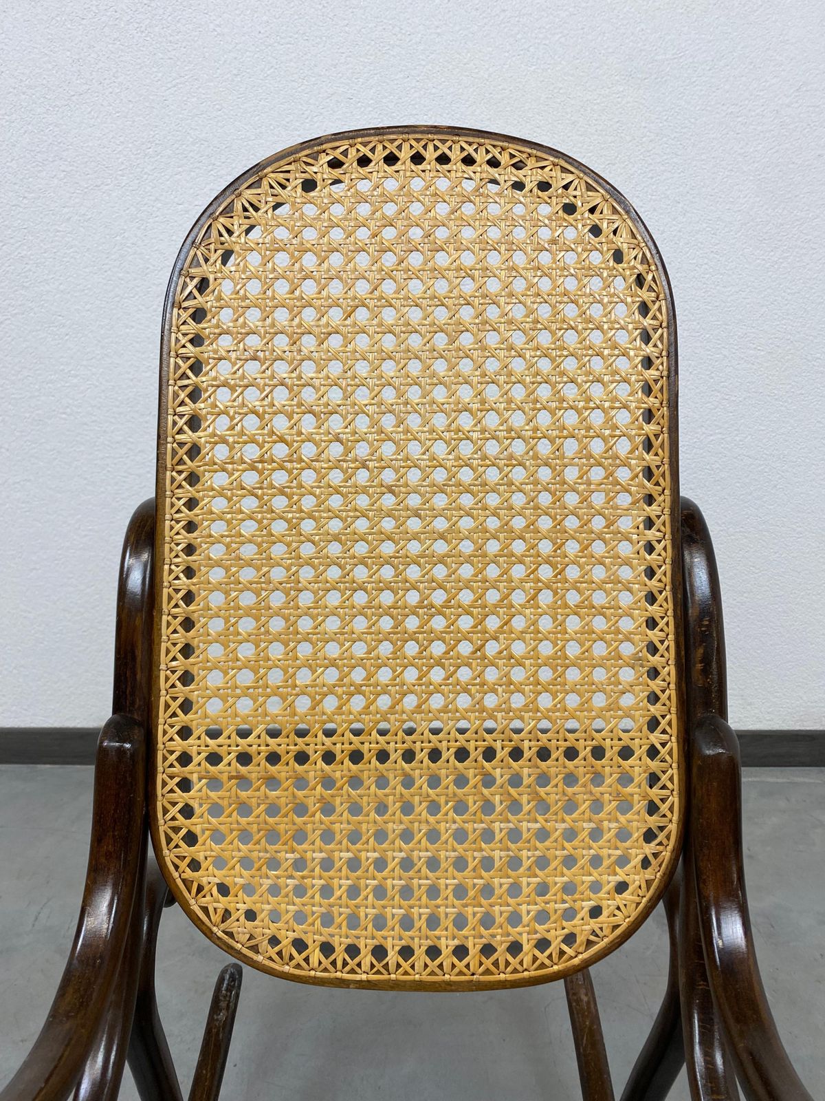 Small Thonet Rocking Chair No.10 For Children photo vintage