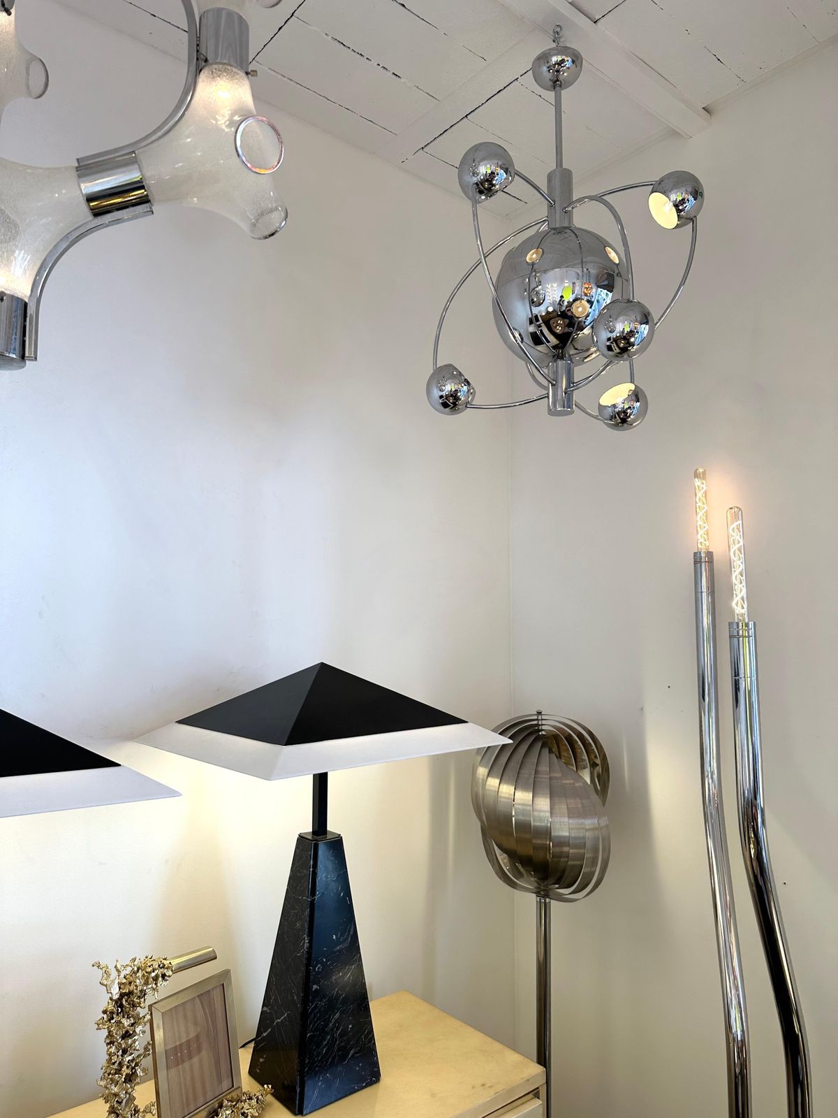 photo vinterior Satellite Sputnik Chandelier Metal Chrome Italy, 1970s