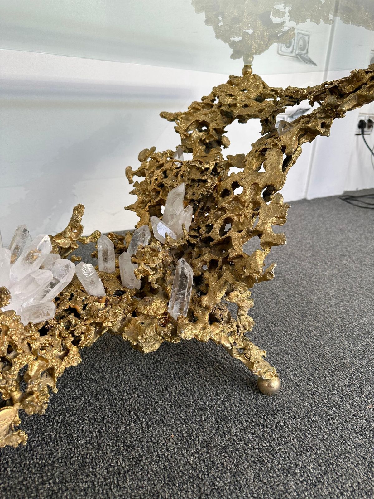photo furniture Gilt Bronze And Quartz Stone Coffee Table By Boeltz, France, 1970s