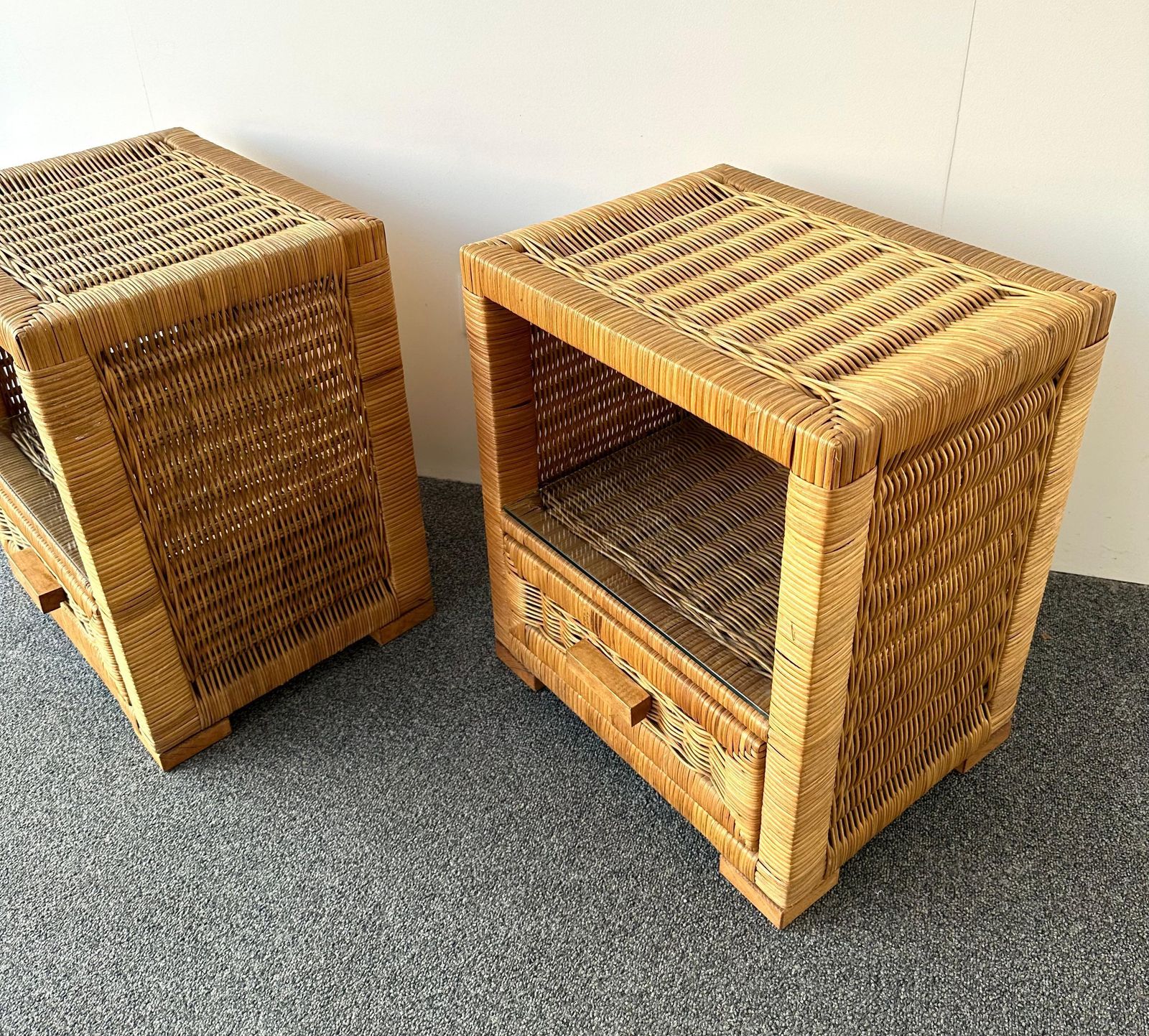 photo vinterior Pair Of Rattan Bedside Tables By Tito Agnoli, Italy, 1970s