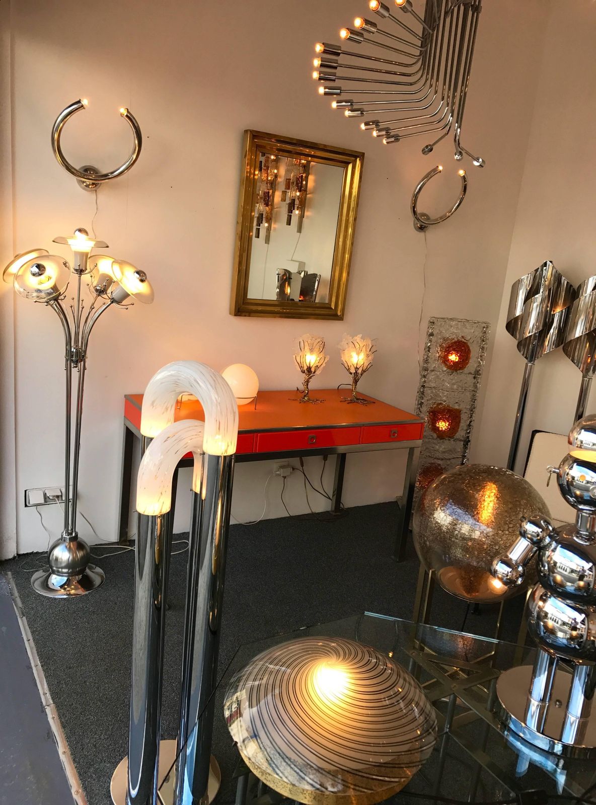 photo furniture Floor Lamp Flower Murano Glass, Italy, 1970s